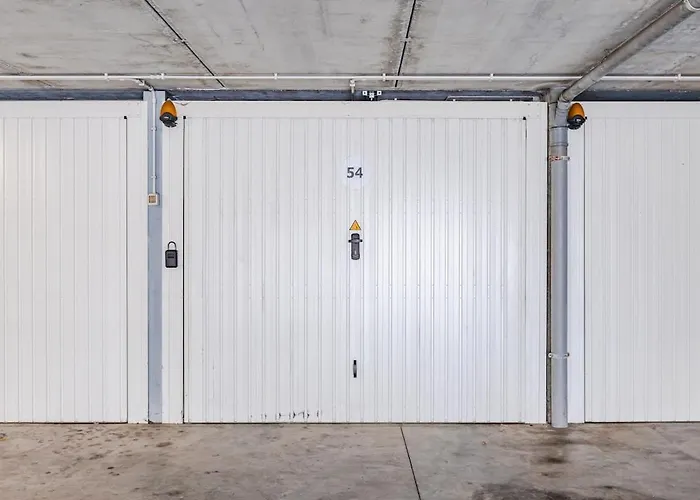 Free Parking & View Capitolina Trieszt